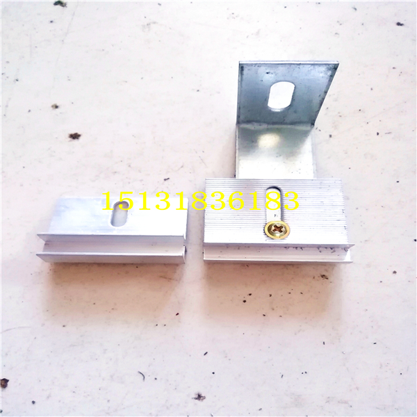 一模一樣的一體板掛件價格為什么差很多